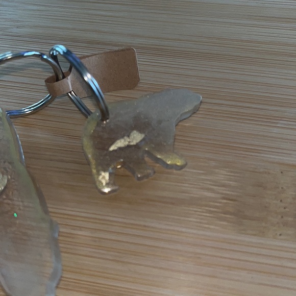 Mama bear and cub keychain - Picture 2 of 3